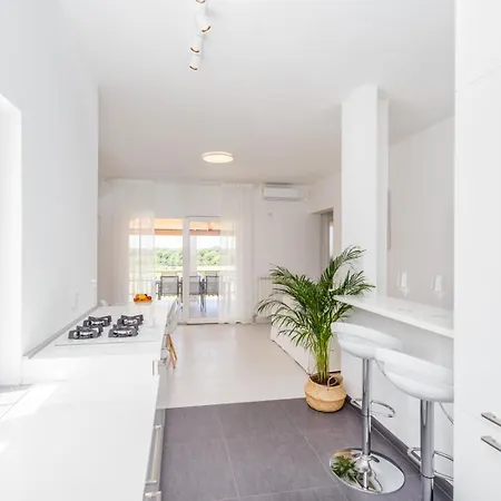 Villa Aria Private Pool Near *