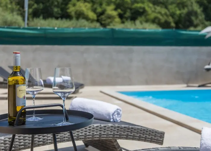 Vila Aria Private Pool Near *