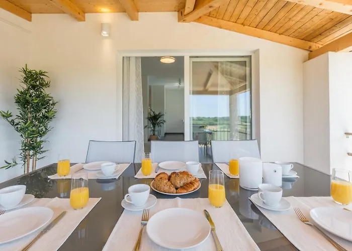 Vila Aria Private Pool Near